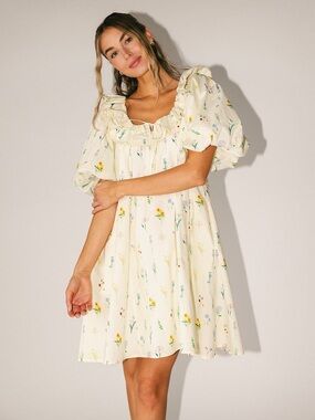 Mini Floral Puff-Sleeve Dress in Cream
